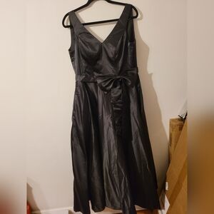Chic Black Satin Maxi Dress